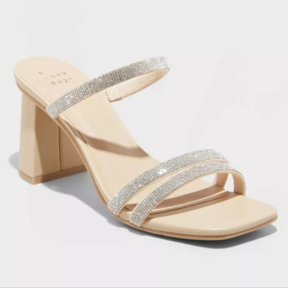 A New Day Stacy Mule Heels Size 11